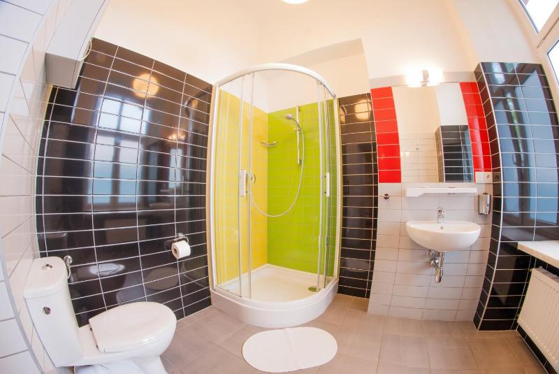 Standard Double Room with Private Bathroom image 4
