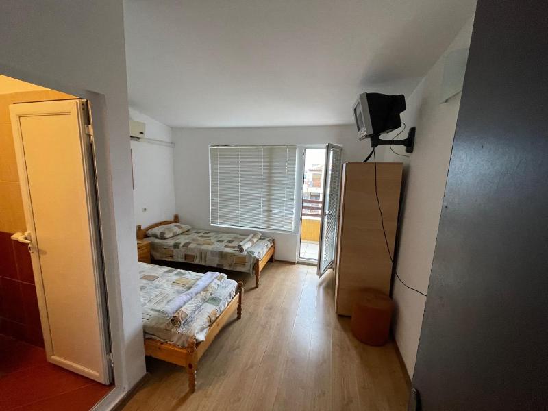 Twin Room with Sea View image 1