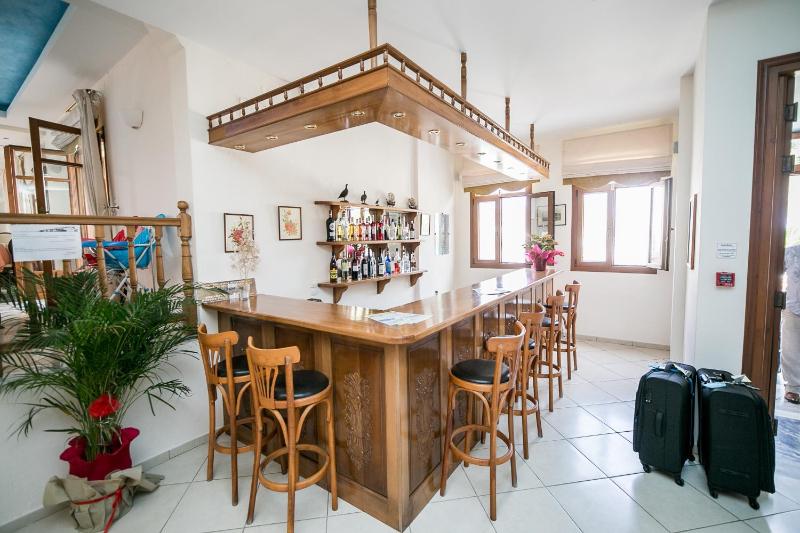 Aeolos Hotel - image 11