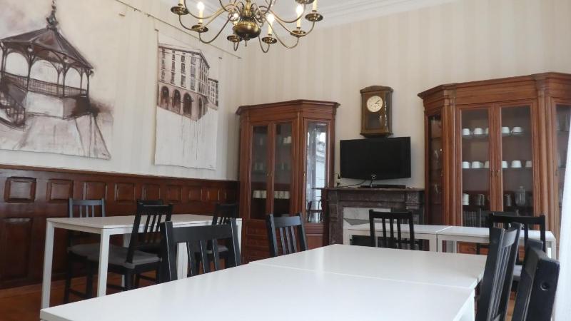 Plaza Pombo B&B - Hostal - image 34