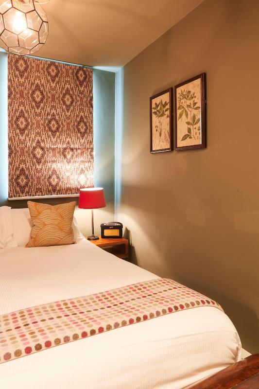Double Room image 4