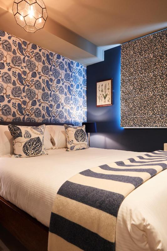 King Room image 1