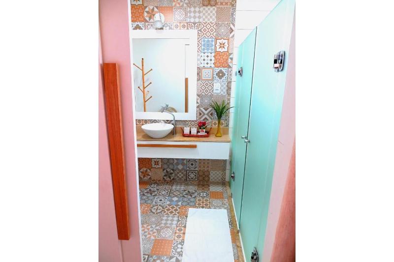 Solar Agua Flats Elegance Flat - image 22