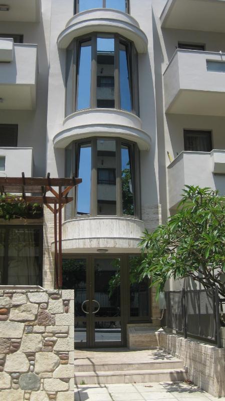 Captain Yiannis Studios & Apartments - image 15