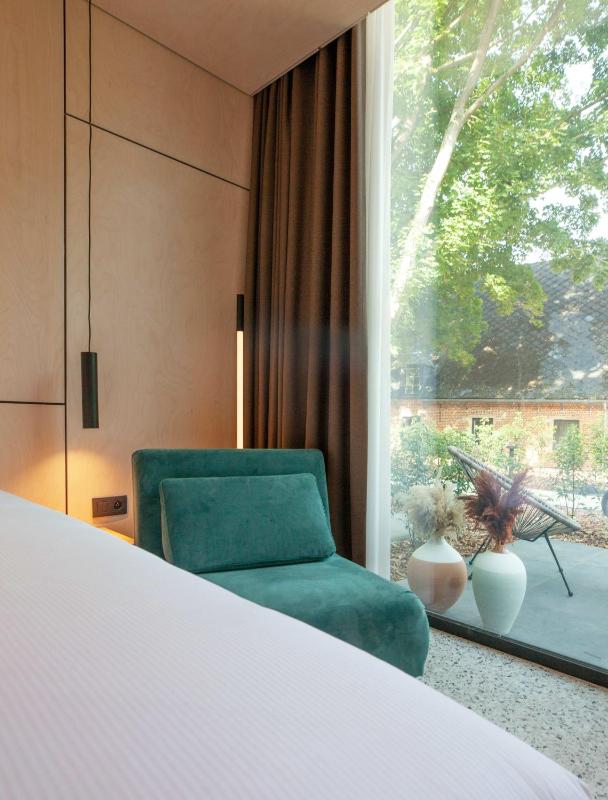 Superior Double or Twin Room with Terrace image 4