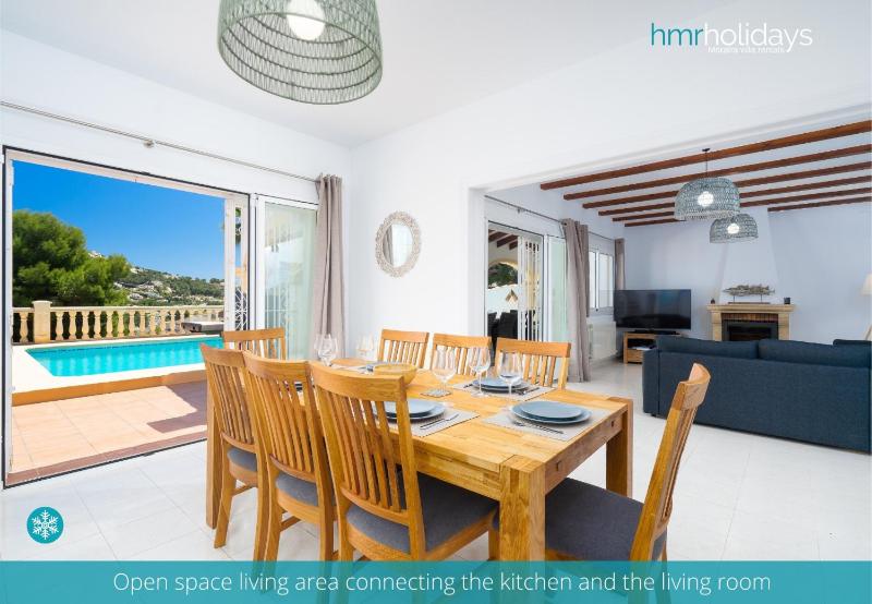 Villa Vesper by HMR Holidays - image 12