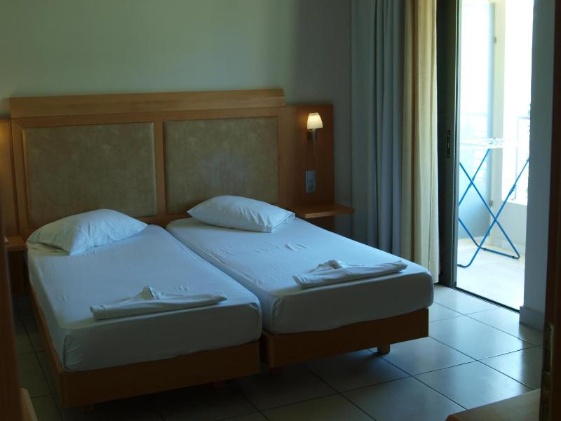Saint Constantine Hotel - image 36