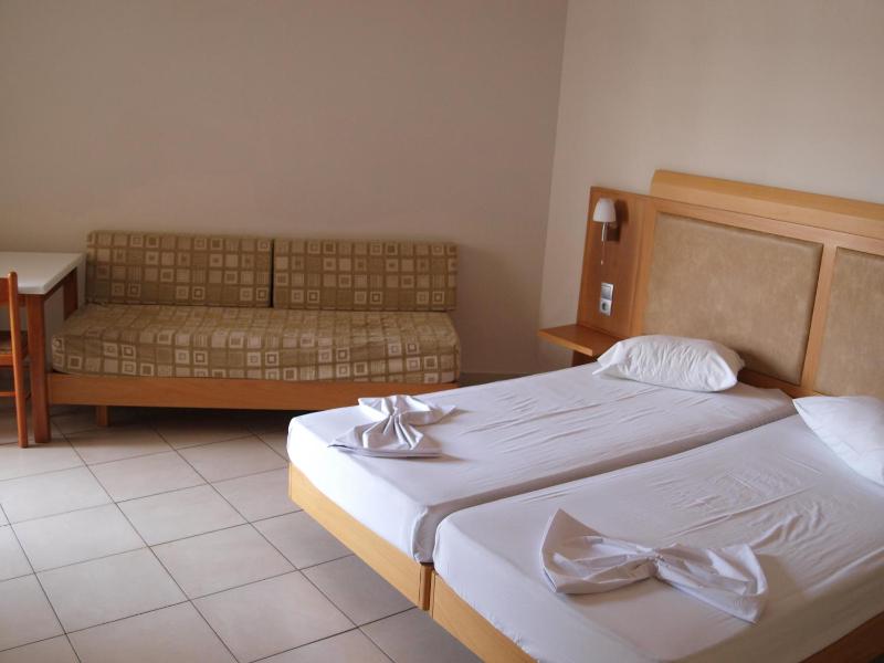 Saint Constantine Hotel - image 26