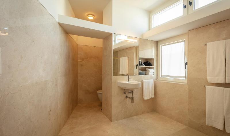 Ceuta Terrace Suites - image 12