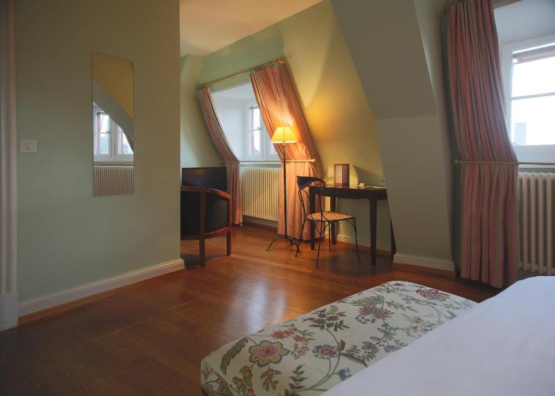 Superior Double Room image 1
