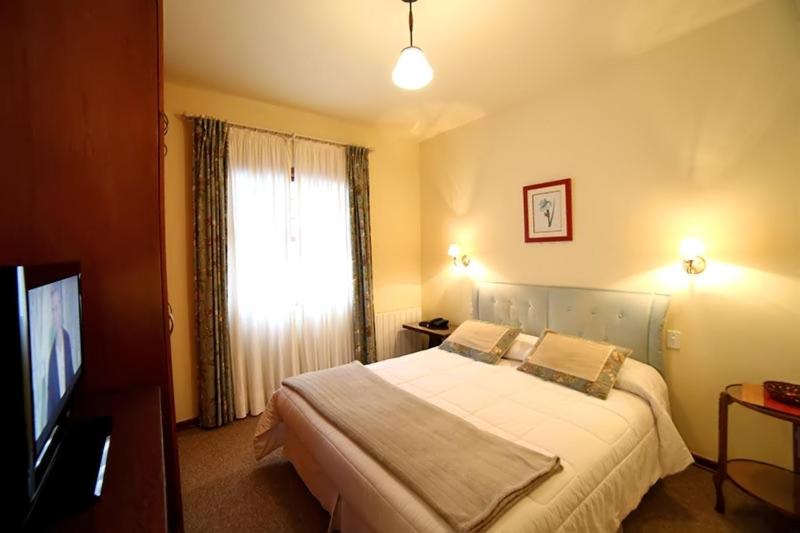 Europa Hotel - image 25
