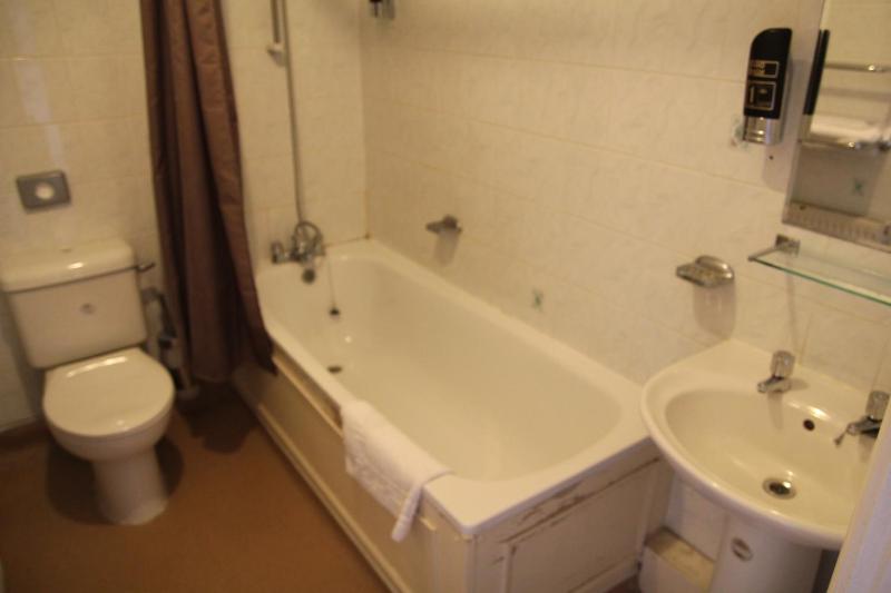 Executive Double Room image 2