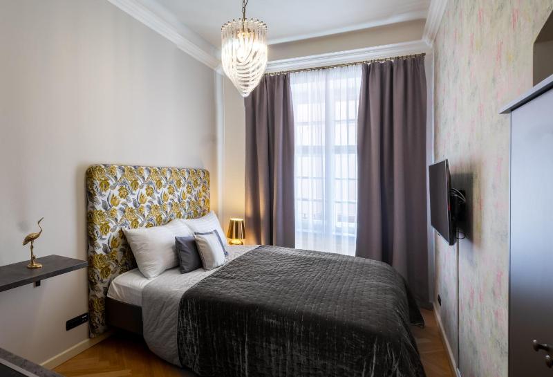 Chateau 9 Apartments by Adrez - image 9