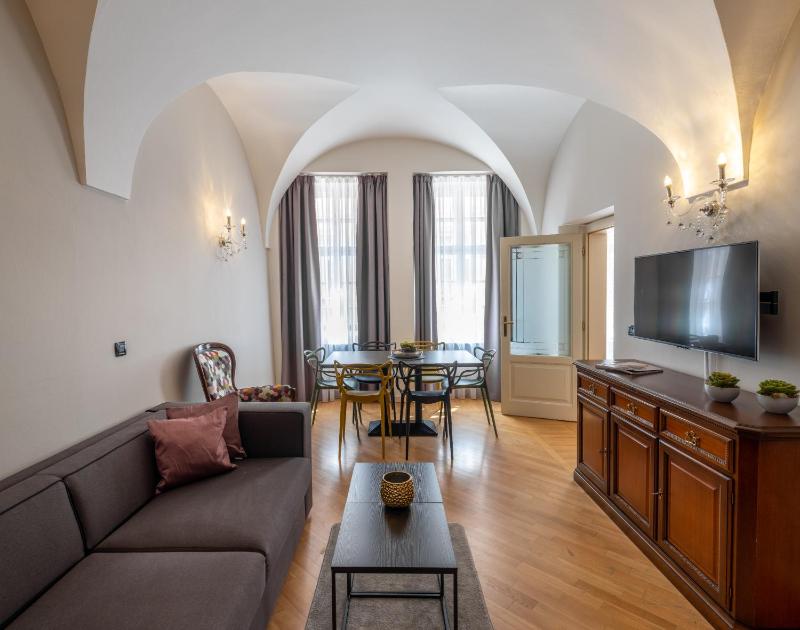 Chateau 9 Apartments by Adrez - image 10