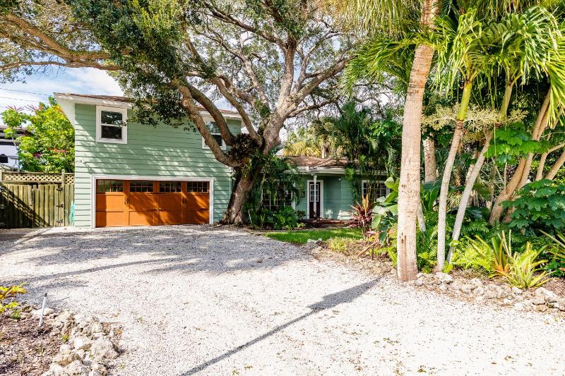 Siesta Key Island Rentals - image 41