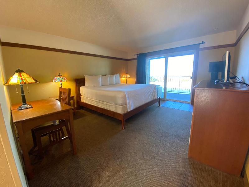 King Room with Sea View image 2