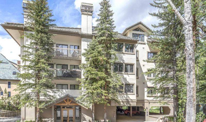 Townsend Place A107 Condo - image 26