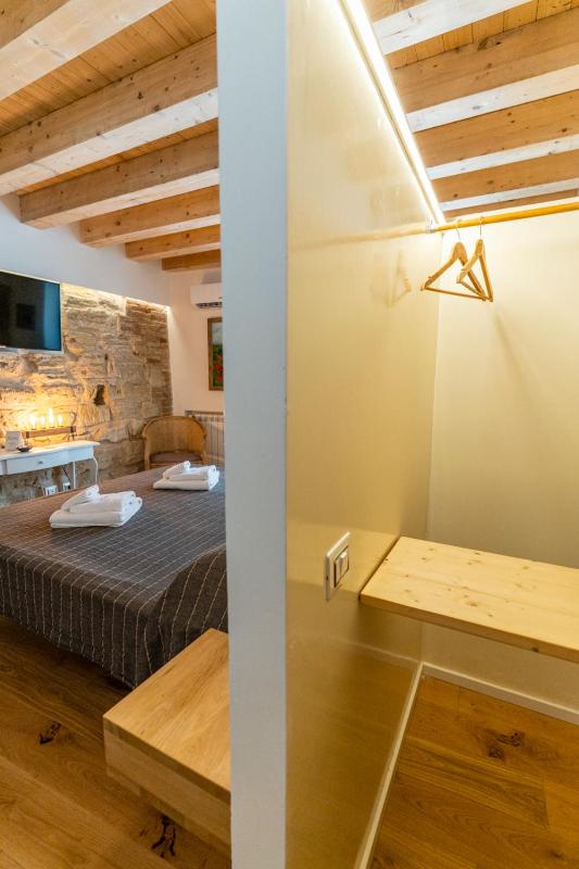 Superior Deluxe Double or Twin Room  image 3