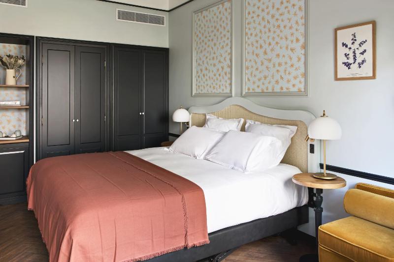 Double or Twin Room with Terrace - 