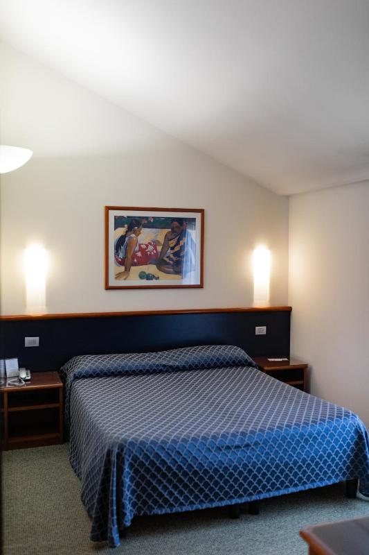 Suite (1 Adult) image 1