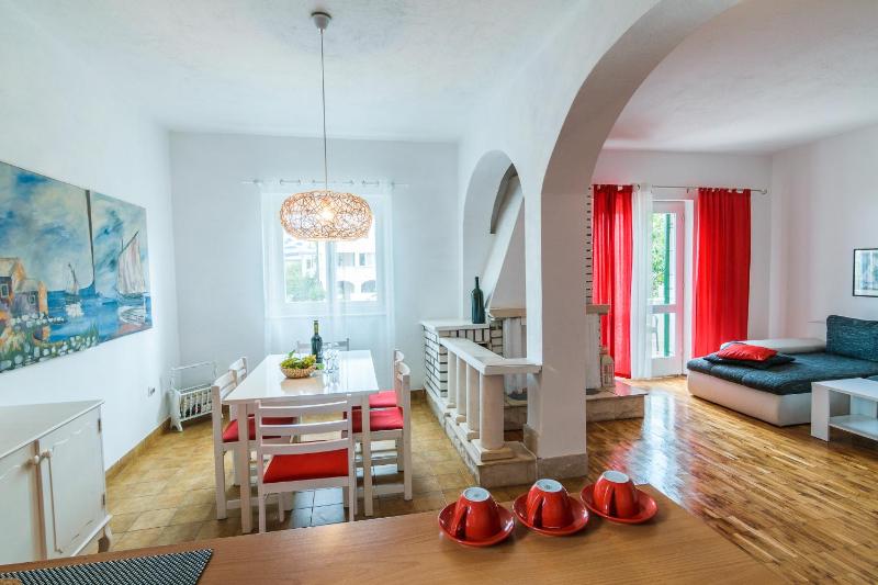Apartment Dunja - image 1