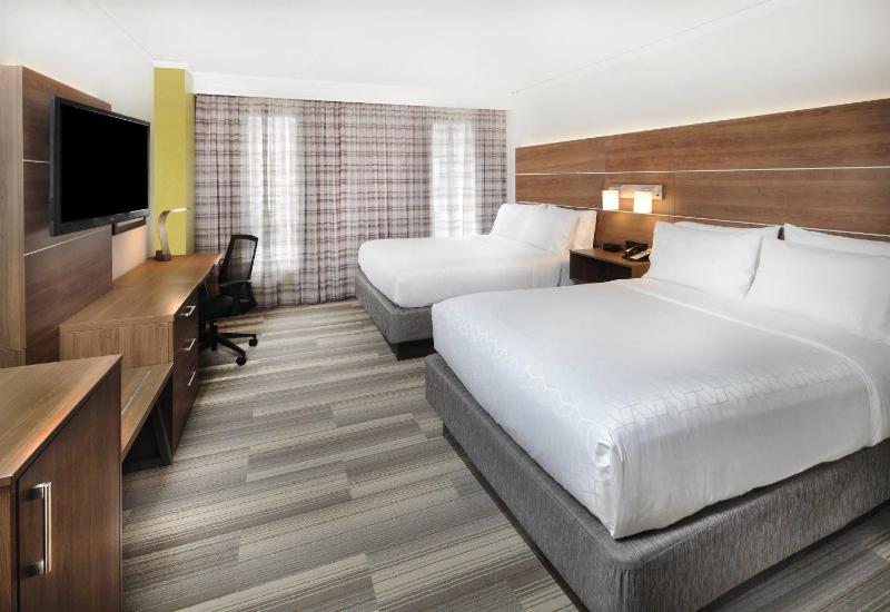 Standard Room image 1