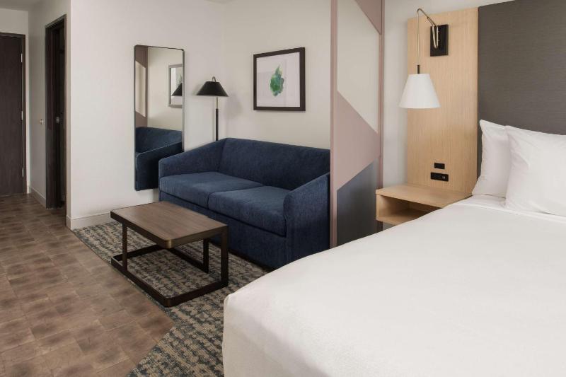 King Room with Sofa Bed and Kitchenette image 4