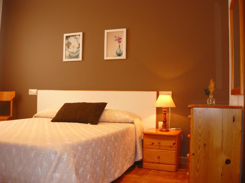 Standard Double Room Interior image 1