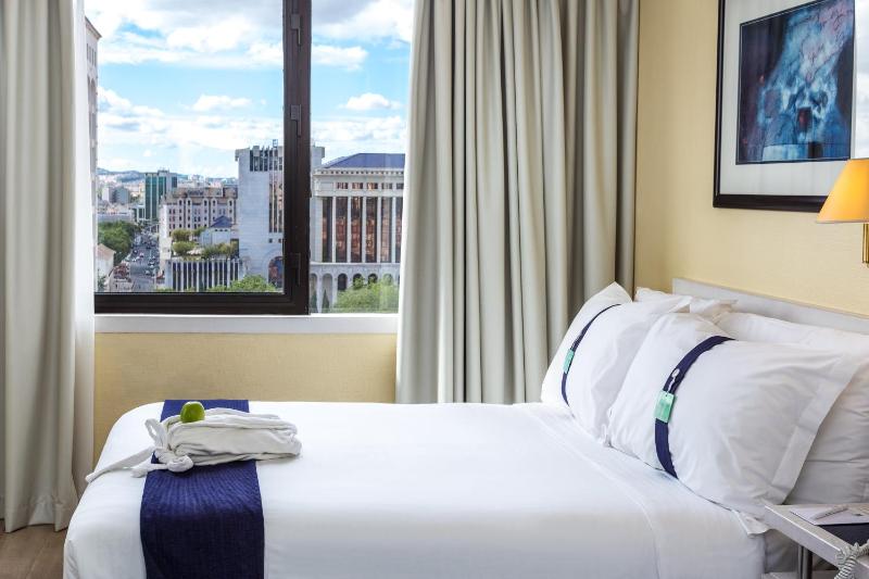 Premium Room image 2