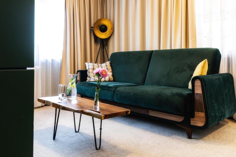 Superior Double Room image 3