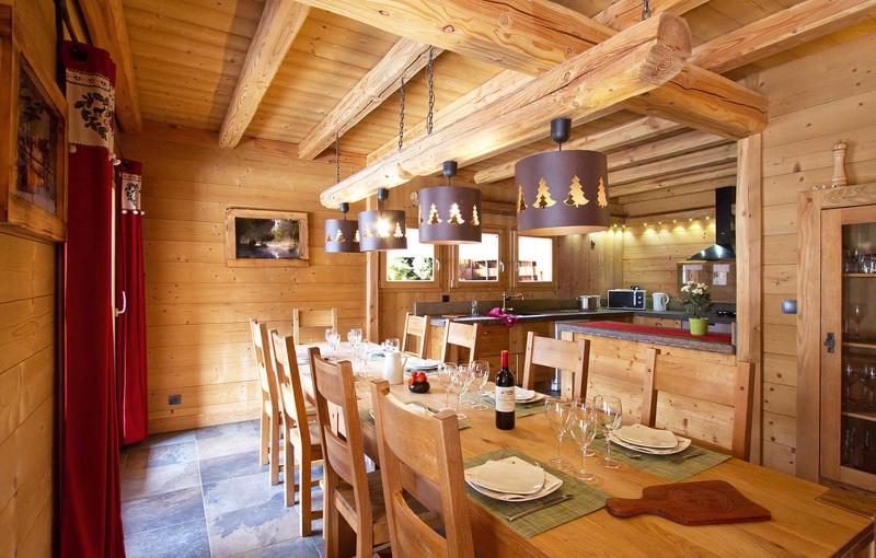 Odalys Chalet Le Loup Lodge - image 10