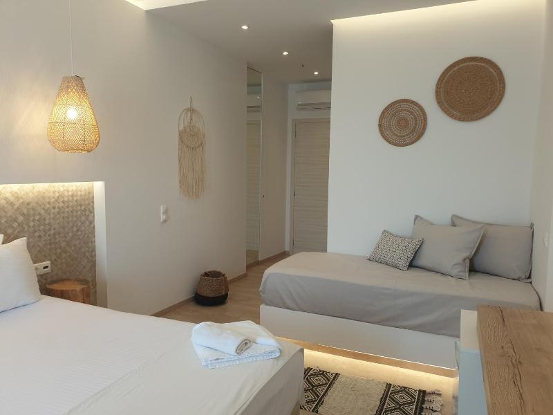 Double or Twin Room with Sea View image 1
