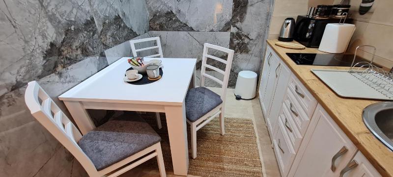 OLIVERA APARTMENT - image 7