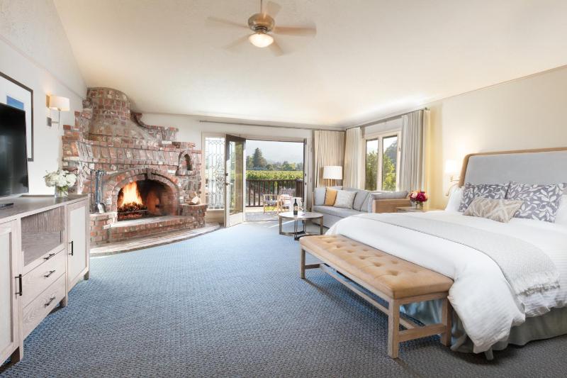 King Vineyard View Collection Spa image 3