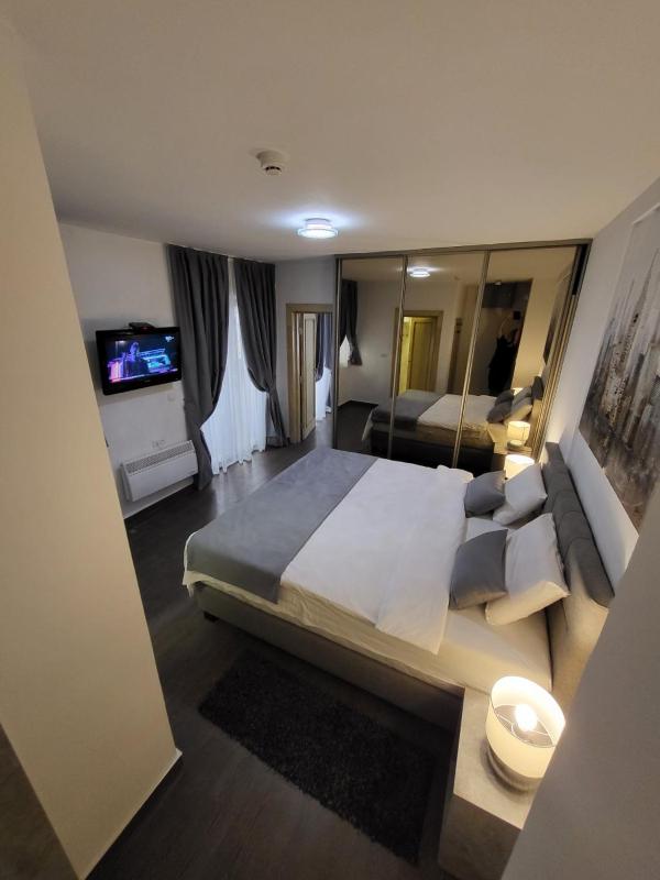 Two-Bedroom Apartment image 4