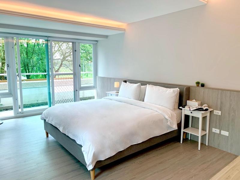Revel Villa - image 33