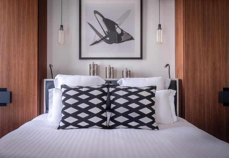 Elegance Double Room image 1