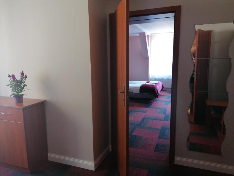 Family Room image 1