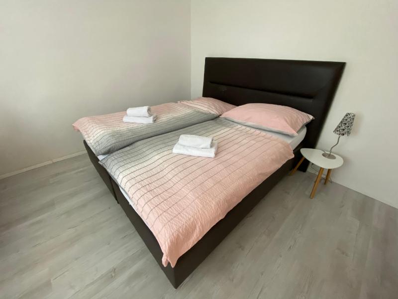 Single Room image 3