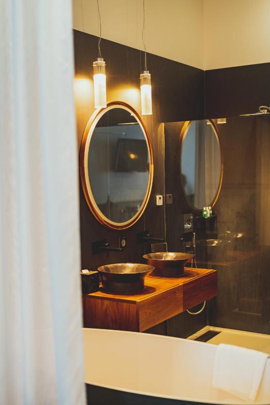 Prestige Double Room image 4