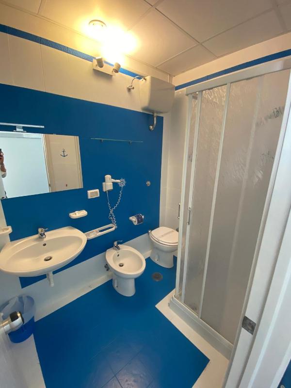 Superior Room with Terrace and Sea View image 3