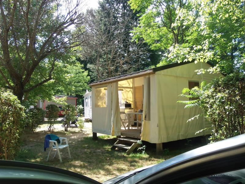 Two-Bedroom Bungalow image 3