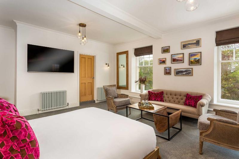 Superior Double Room image 3