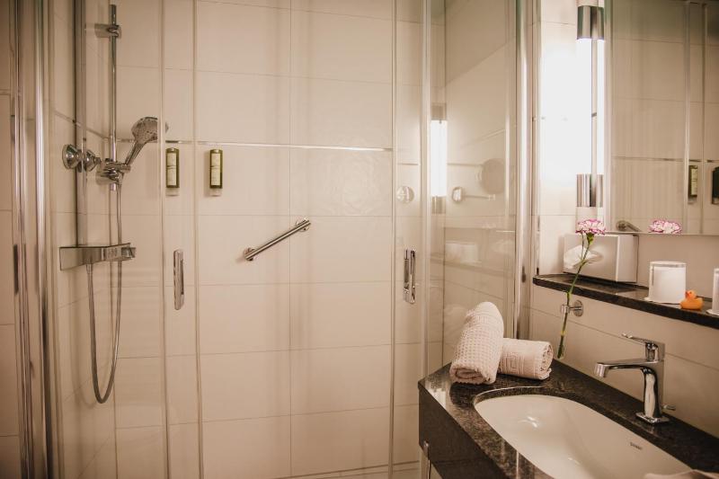 Premium Room image 2