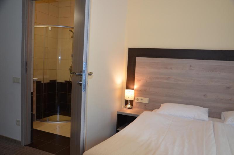 Economy Double or Twin Room image 1