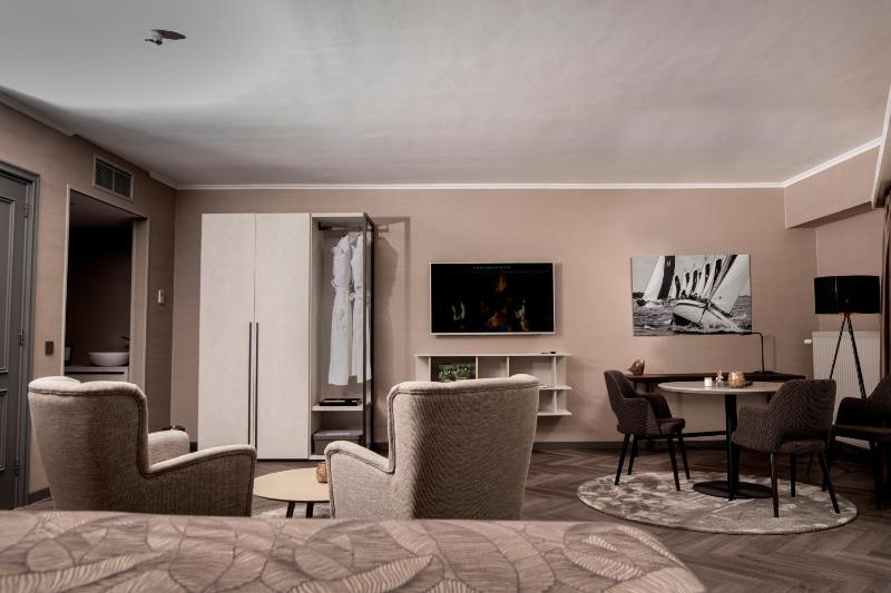 Suite image 2