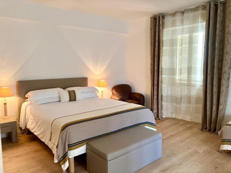 Junior Suite image 1