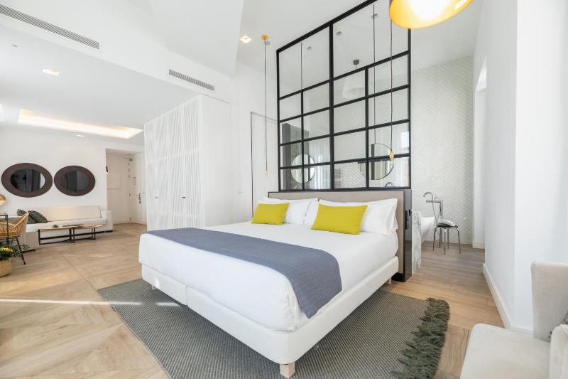 Presidential Suite image 4