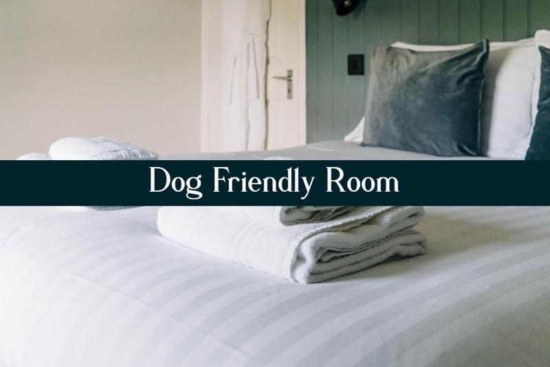 Superior Double or Twin Room with Sea View image 1