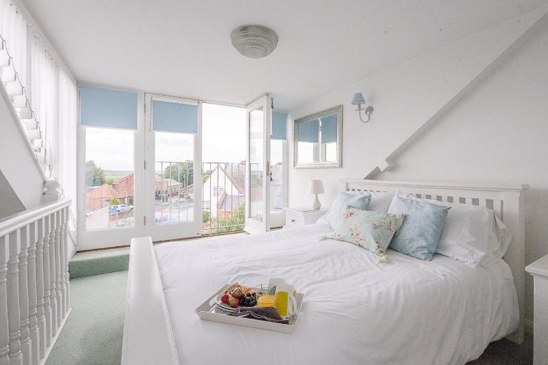 Longshore Aldeburgh - image 7